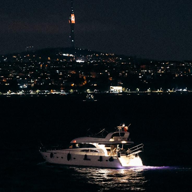 Sunset cruise experience